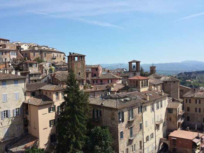 trasferirsi a perugia